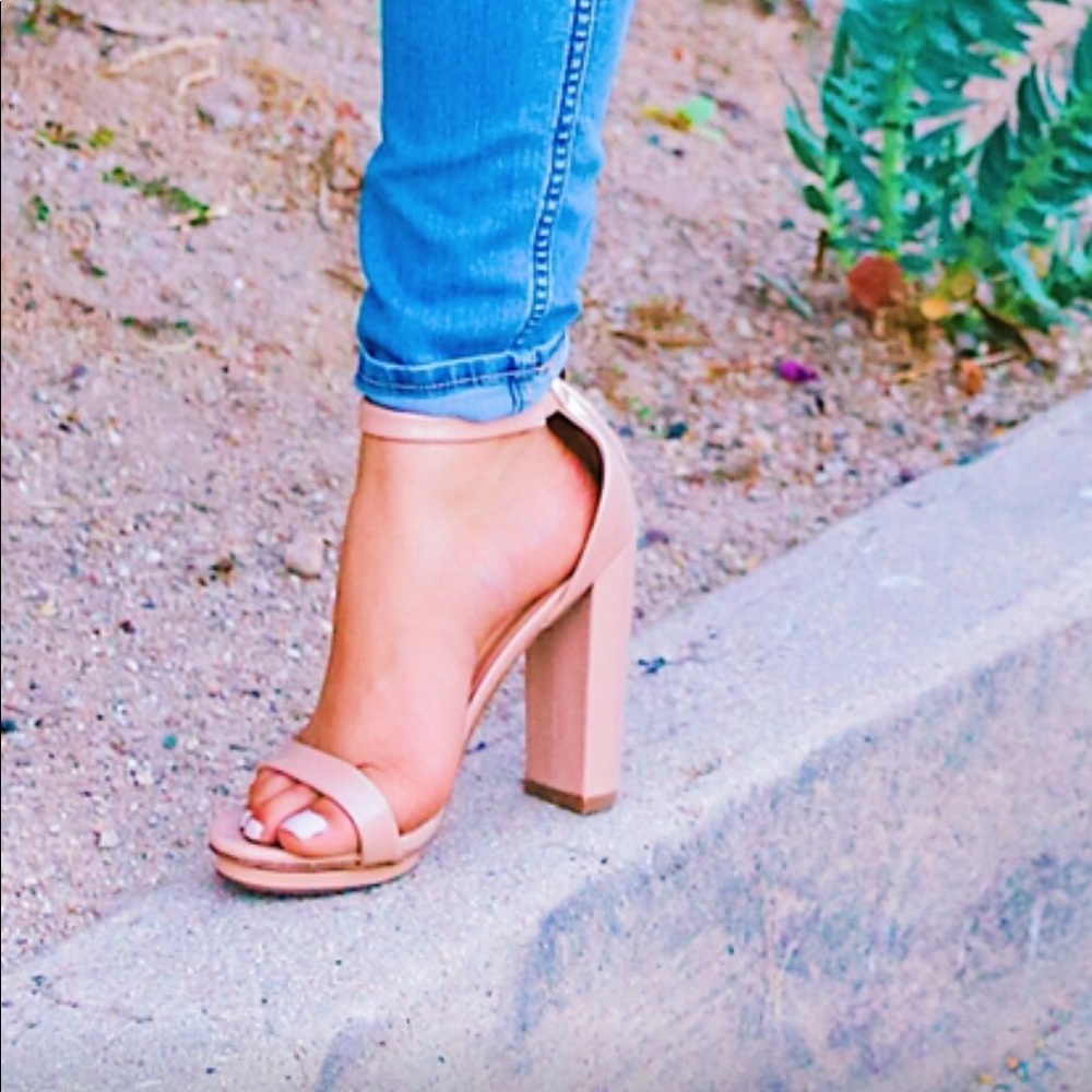 PINK HEELS